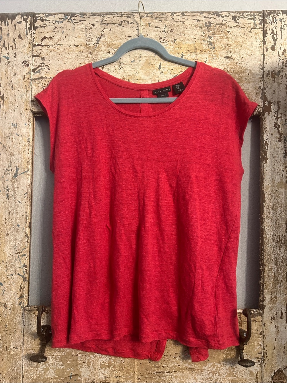 Tahari 100% Linen Cap Sleeve Top with Buttoned Back